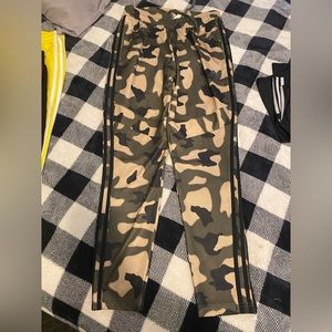 Adidas men’s pants M